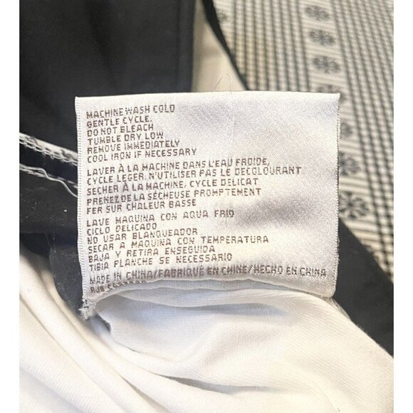 Alamode Home City Skyline Throw Pillow Cover 26” Black White Cotton Passport - Picture 4 of 5